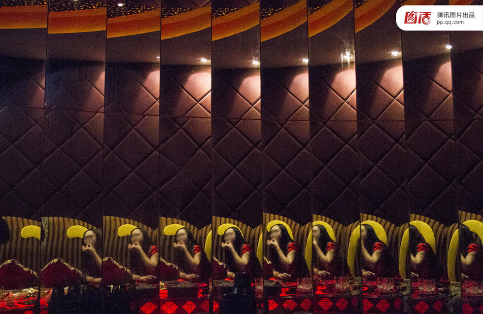 一个中国商人镜头下的浮沉夜总会 失落名利场(图)