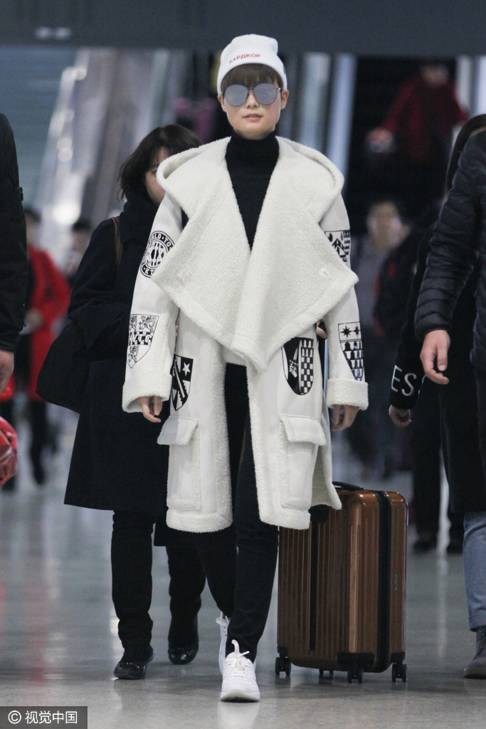 温暖度+时髦力UP 李宇春独宠的毛线帽好潮!