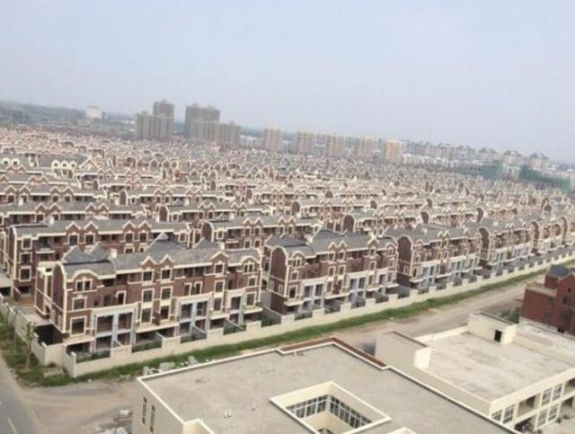 组图:中国威尼斯 全村住别墅建有320亩湖面 - 海阔山遥 - . 组图:中国威尼斯 全村住别墅建有320亩湖面 - 海阔山遥 - .