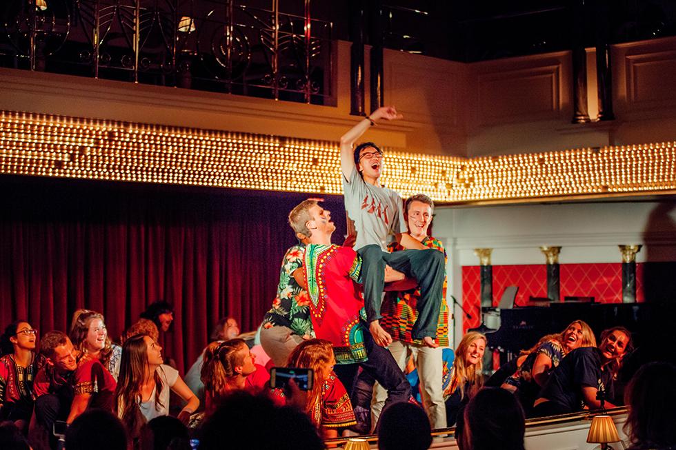 北大男生休学1年环球旅行 称因迷茫出发 (组图)