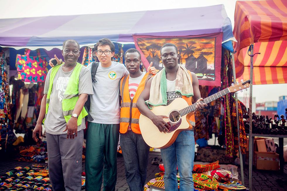北大男生休学1年环球旅行 称因迷茫出发 (组图)