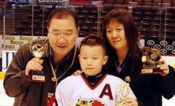 笑星北美崔哥专访英达终于开口谈大儿子,却这样说