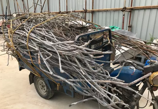 无锡一小区现土豪业主 两千万购别墅将其夷为平地