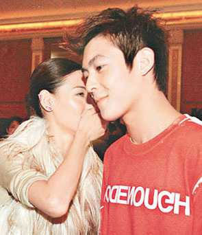 艳照门后张柏芝接受专访大骂陈冠希