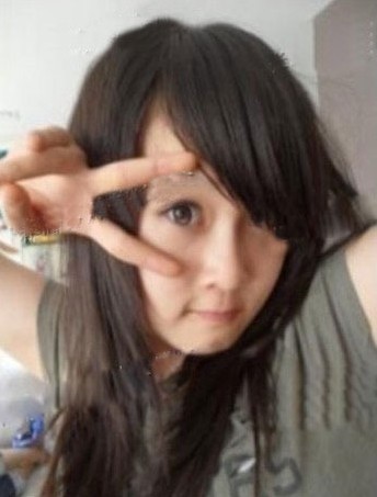 赵本山儿子照片被曝光 网友惊呼长得像李宇春_腾讯大秦网