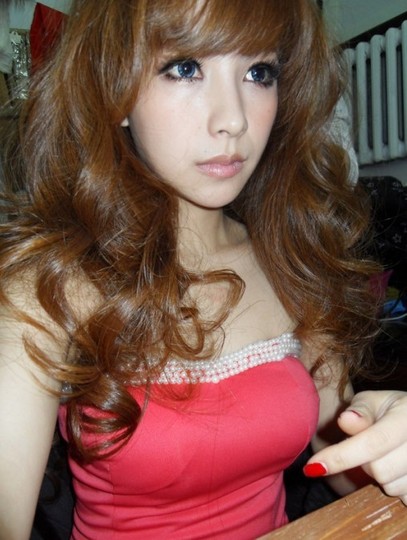 <em>2011最美快女</em>施笑朔夏日私房搭-购物画报 | 拍