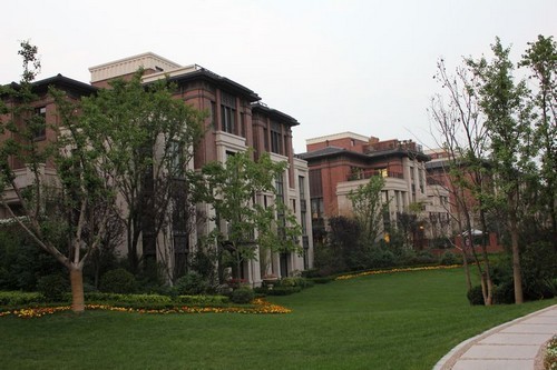 中海·御湖1号湖天系样板间,景观示范区登场