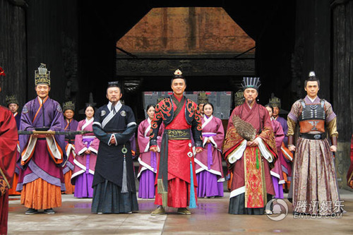 组图:《王的女人》杀青 霸王别姬震撼登场