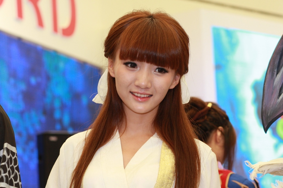 CJ美女:完美SG身材完美眼神勾魂