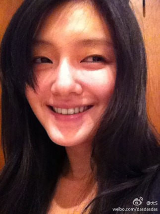 组图:大S连发丑照自称金星人 网友:彻底疯了