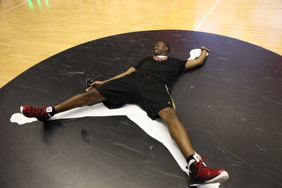 组图:韦德保罗甜瓜暴扣答谢球迷结束中国行