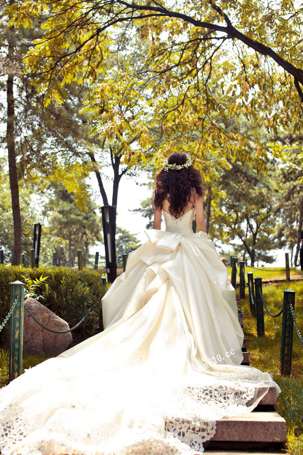 婚纱摄影西安_三亚旅拍婚纱摄影哪家好云彩旅拍深圳、广州、西安拍婚纱照高品质