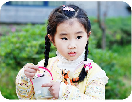 诗诗学<em>扎百变发型</em>