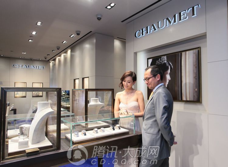 法国殿堂级皇室珠宝CHAUMET成都专门店华丽