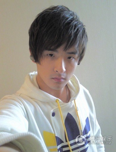 香港人定机票用什么证件-香港人如何预订内地