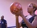��ͼ��������Ů�ɱ�������� ��ִ��NBA��Ա