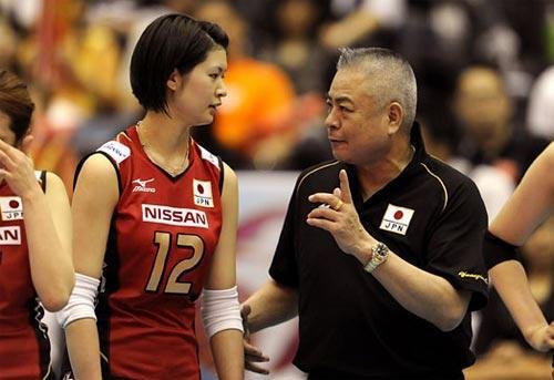 <em>中国女排陪教练照片</em> 中国初二真实女孩照片 中
