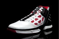 组图:罗斯adidas adizero rose 2.0评测