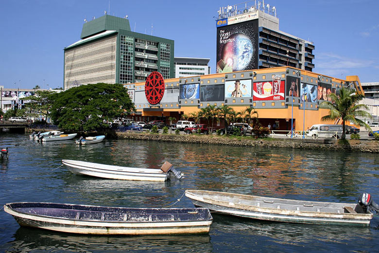 斐济有多少人口_斐济万努来雾岛内人口最多的城市拉巴萨旅行概况