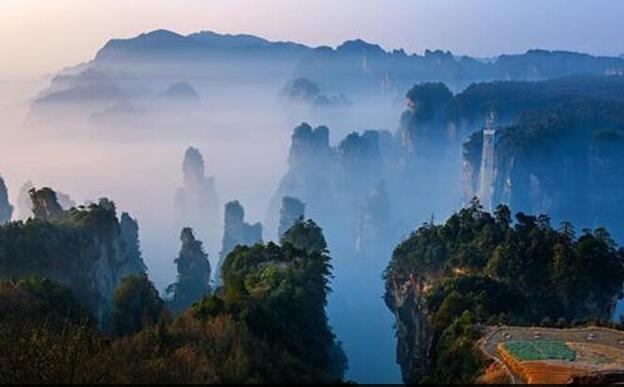 万丈悬崖上有一个世外桃源