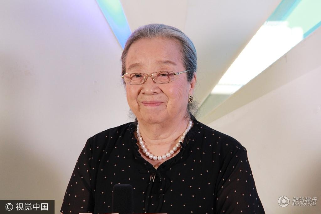 81岁老戏骨李明启精神矍铄 再现