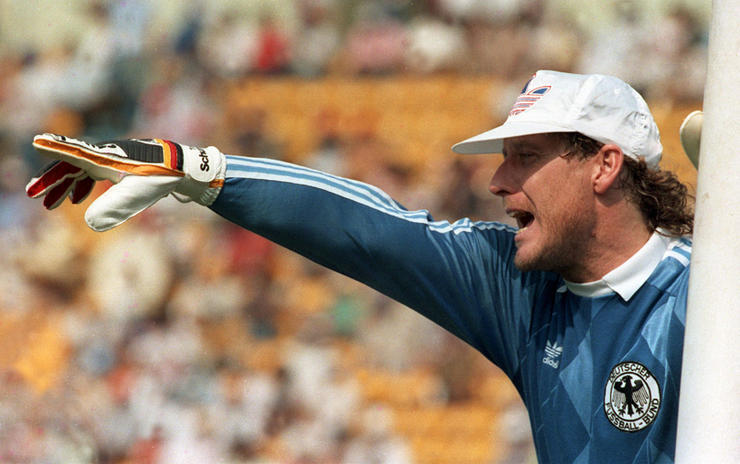 .的民意调查中,德国门将舒马赫竟然胜过了舒马