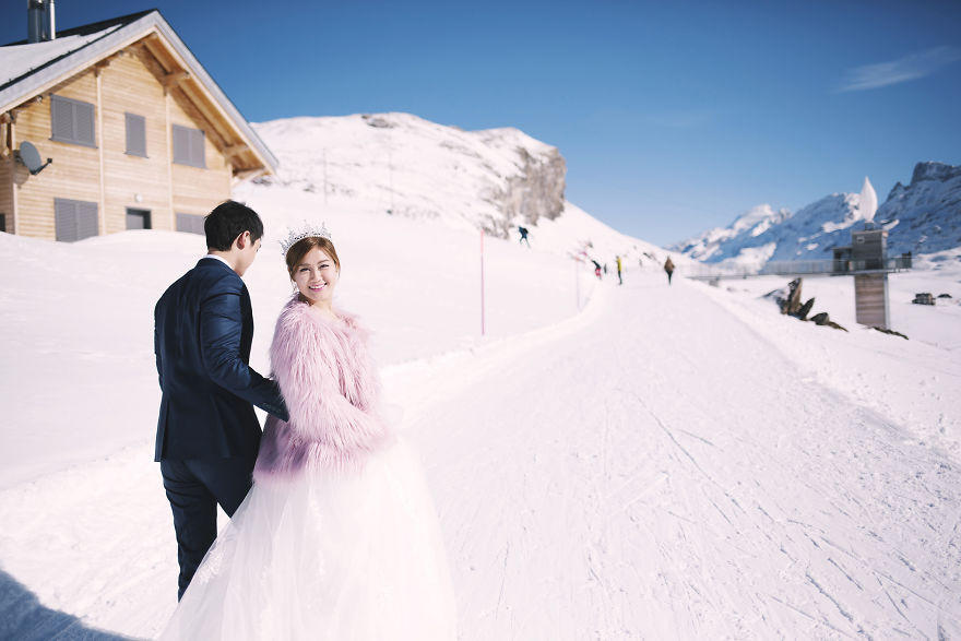 下雪婚纱照_下雪卡通图片