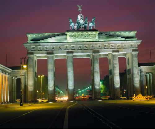 欧洲文化名城柏林+德国浪漫古典且严谨的首都