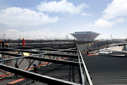 世博园建亚洲最大太阳能光伏建筑一体化发电站