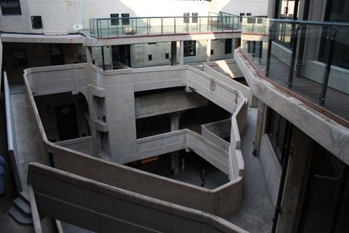 建筑奇葩“1933老场坊” 屠宰场改成创意园区_各界新闻_世博频道_腾讯网