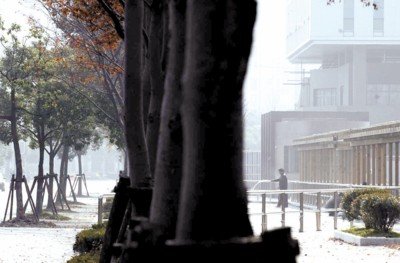 垂钓烧烤经常见 江湾生态湿地正遭受破坏(图)_