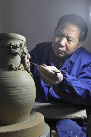 制瓷大师张绍斌