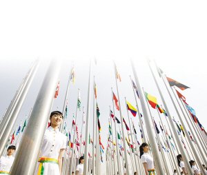 世博上海将成花城 外滩瀑布灯光每天开放