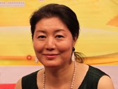 Japanski industrija kustos Qiugang Eiko