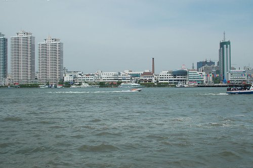 辽宁丹东:风生水起鸭绿江