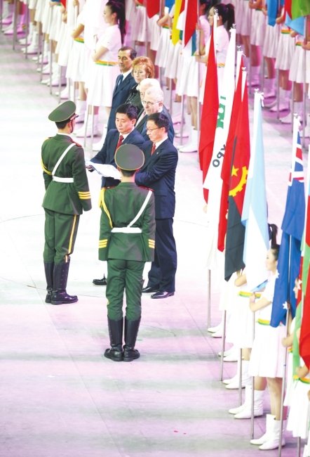 世博开启了国人心智 建立自信 培养责任意识