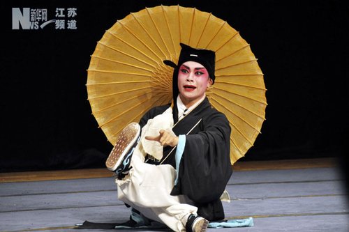 江苏百年扬剧薪火相传 后继有人(图)