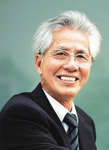 何镜堂院士:从“垃圾堆”里救出的中国馆