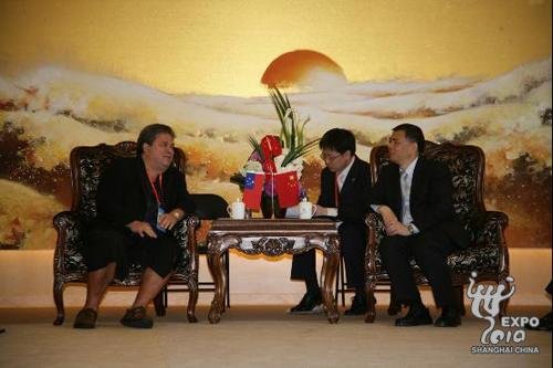 世博局副局长蔡放鸣会见来访的萨摩亚副总理