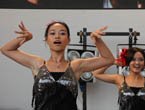 HD: sunnygirl-plesni Japan Industrija paviljon distribuirati mladenački snagu