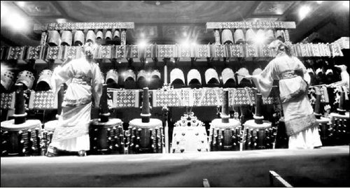 湖北馆3天迎客近7万 编钟鼓乐演奏受热捧(图)