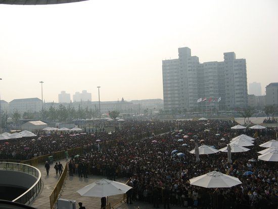 上海世博会累计参观者刷新历史最高纪录