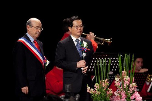 贸促会秘书长:在世博办法式婚礼有特殊意义