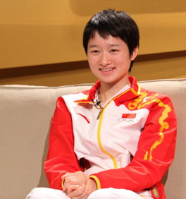 吴静钰