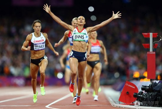 女子七项全能英国选手埃尼斯夺金 德国摘银牌
