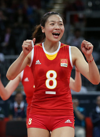 女排首战逆转塞尔维亚 魏秋月:保证力拼到底