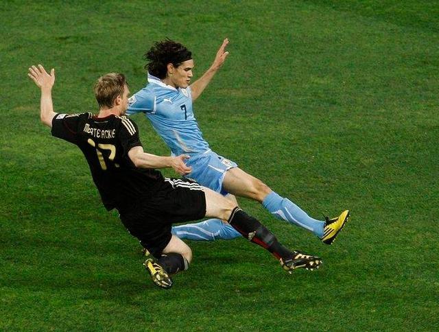 球衣配色影响胜率?真的有!世界杯8豪门验证