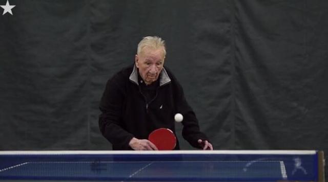 93岁老人险参加里约奥运会 13岁开始打乒乓球