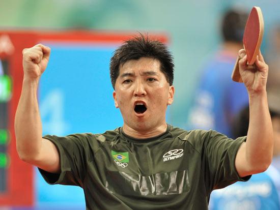 日裔教练华裔选手 巴西乒乓球比赛靠中日合作