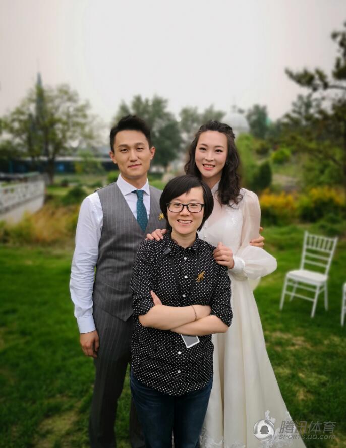 组图女神惠若琪婚礼幕后花絮伴娘袁心玥丁霞美艳